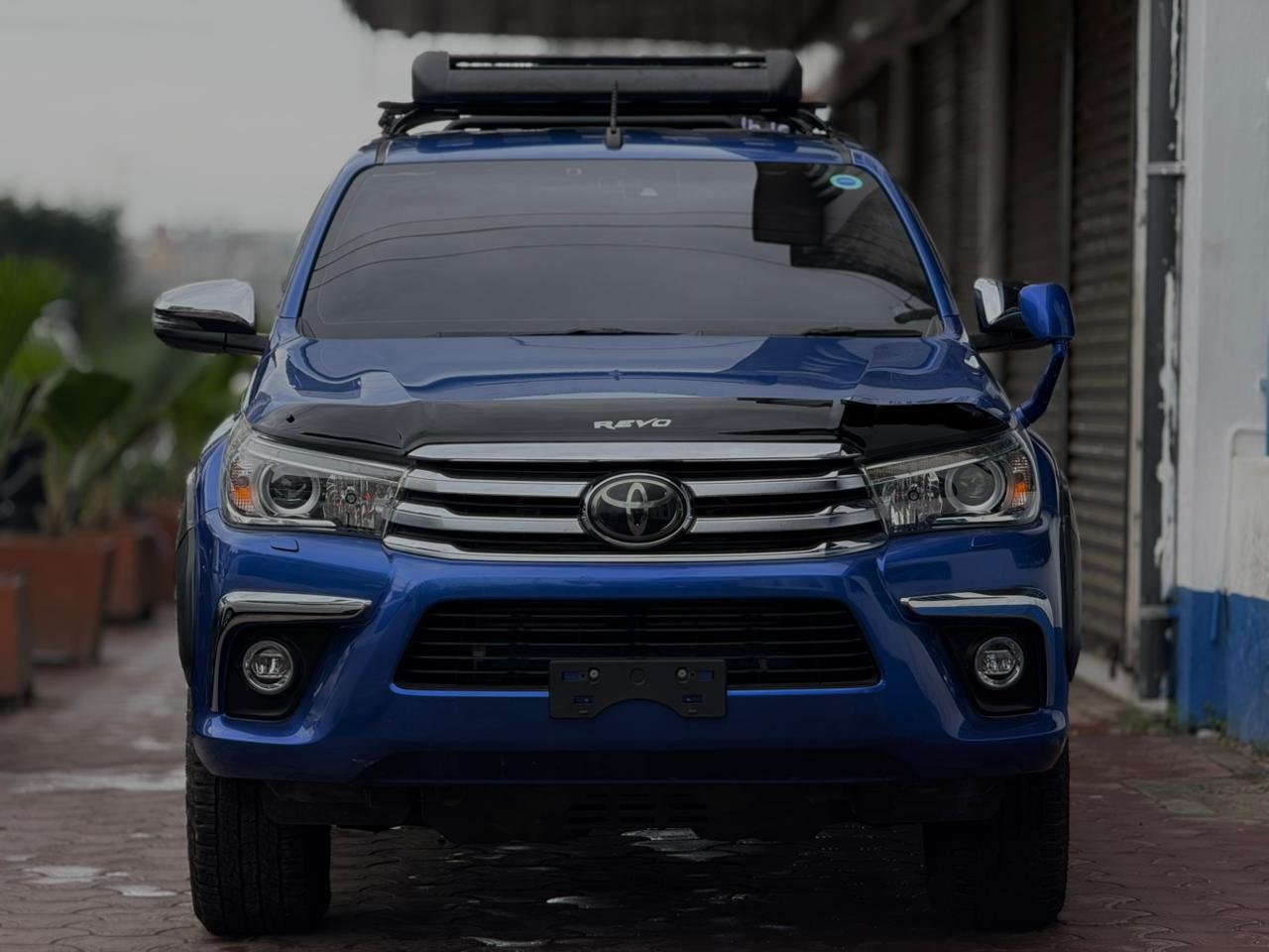 
								TOYOTA HILUX D/CAB full									