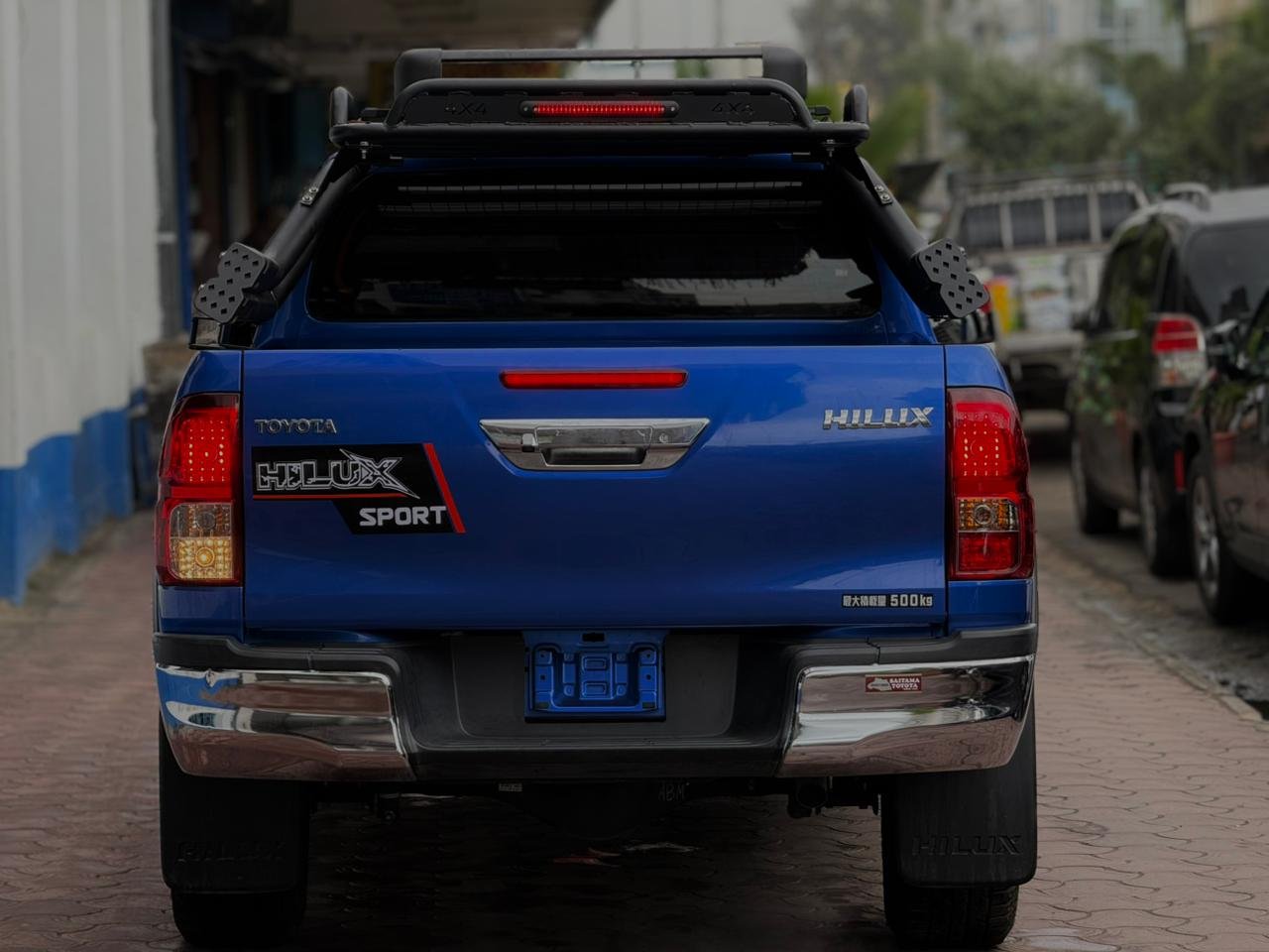 
								TOYOTA HILUX D/CAB full									