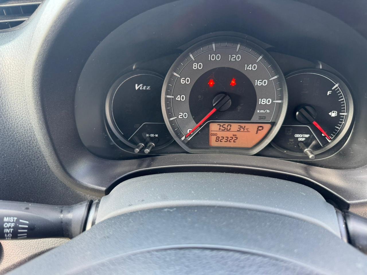 
								TOYOTA VITZ full									