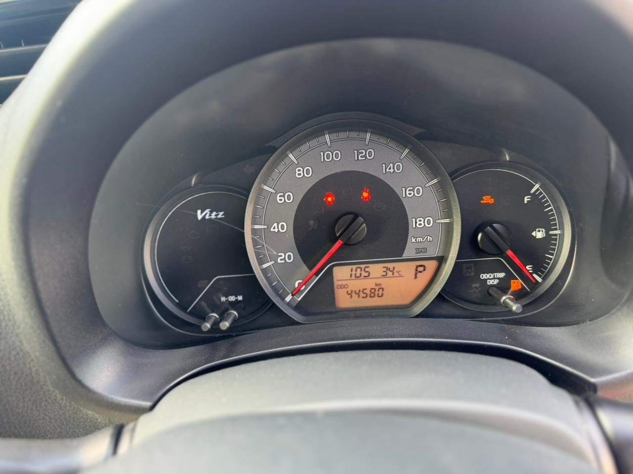 
								TOYOTA VITZ full									