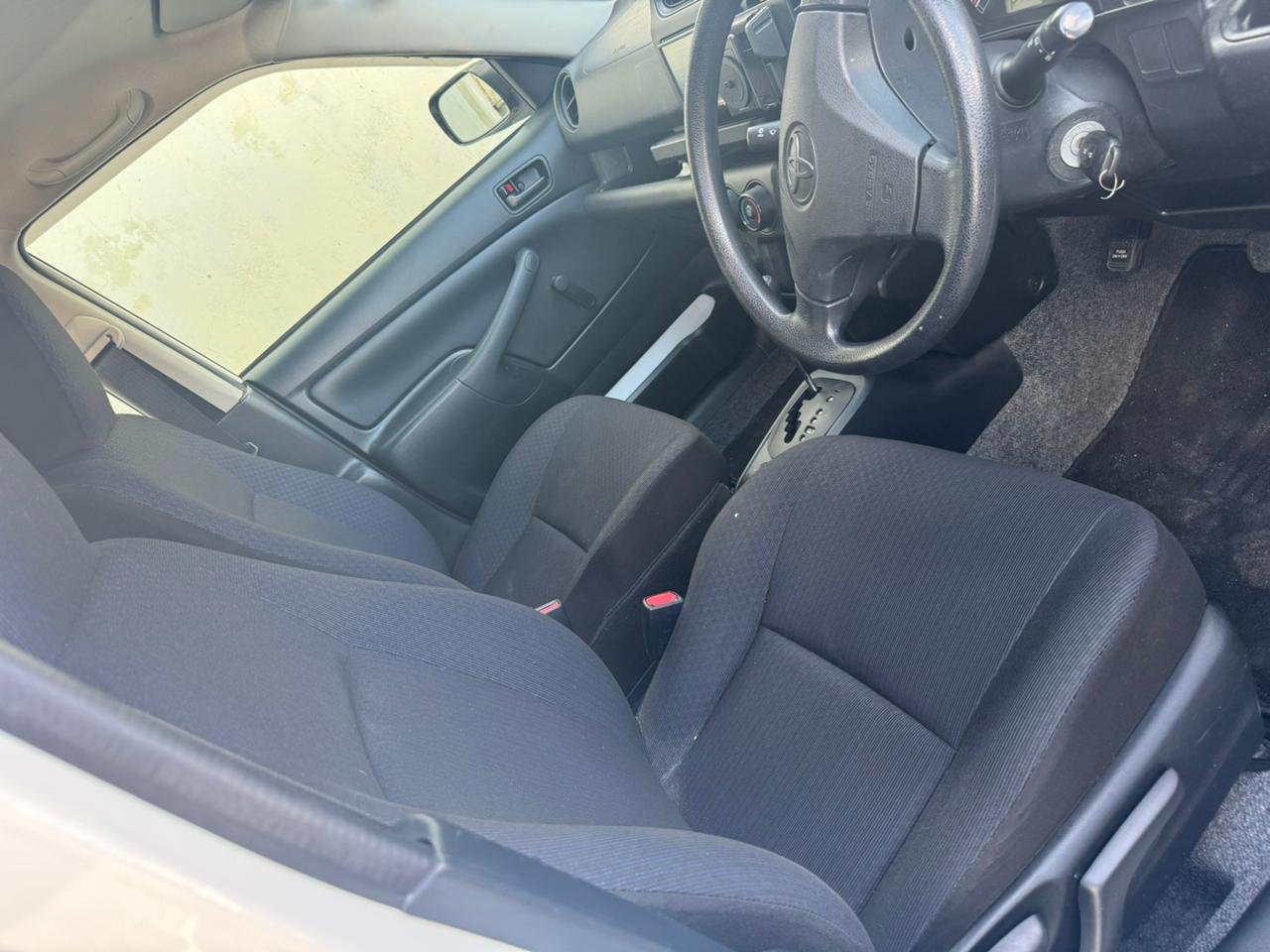 
								TOYOTA PROBOX full									