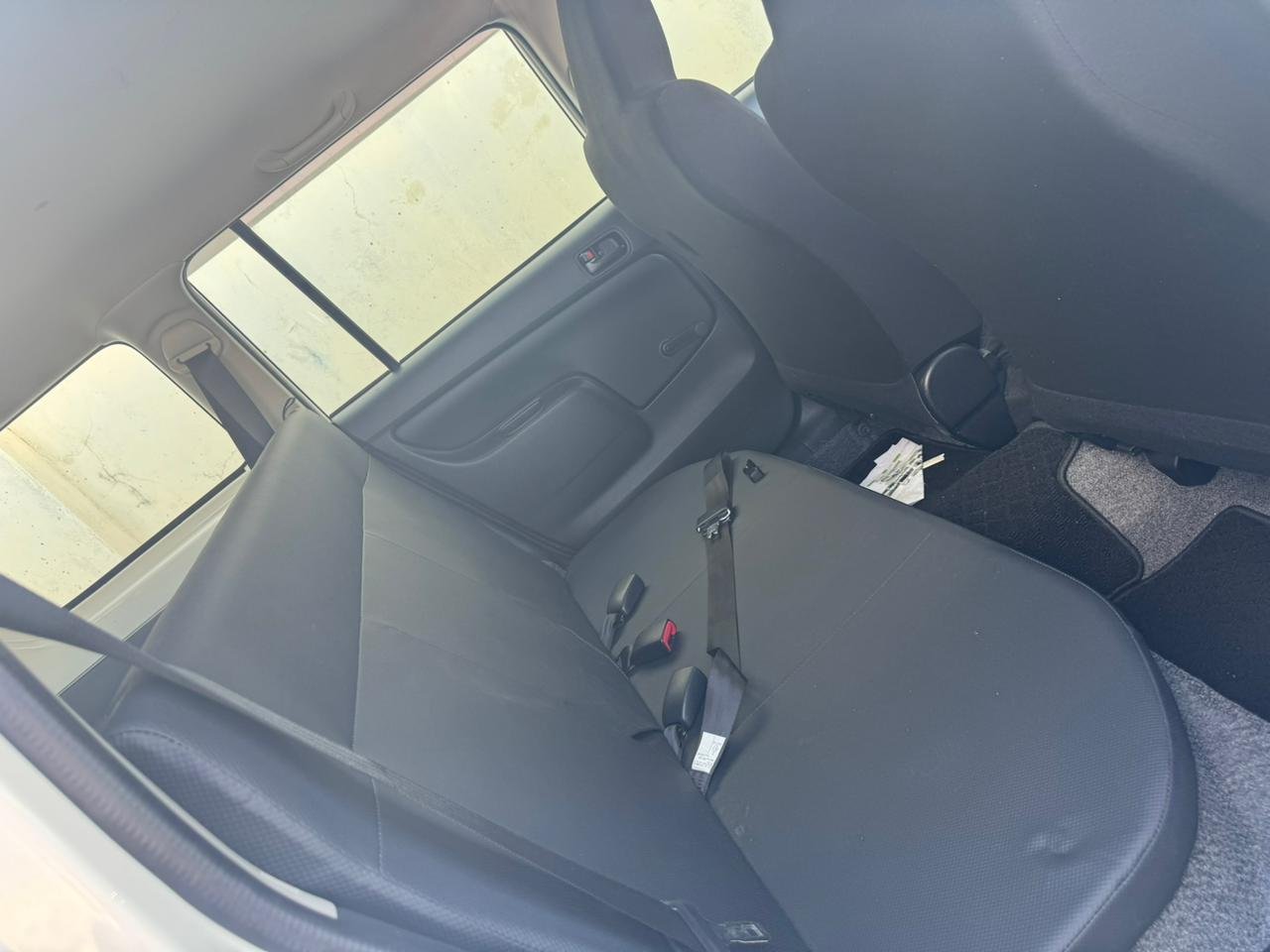 
								TOYOTA PROBOX full									