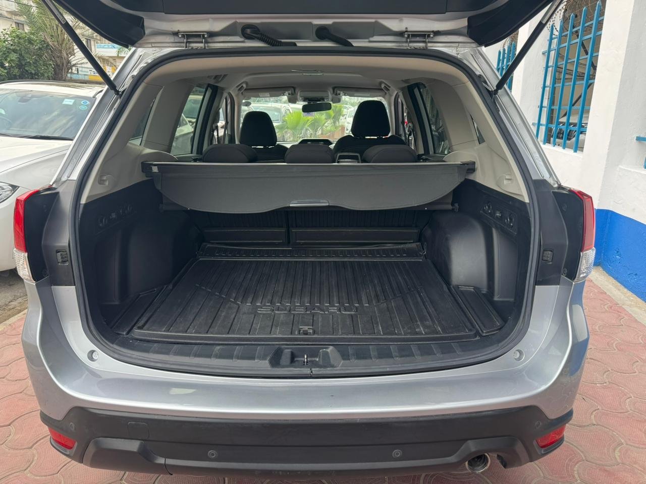 
								SUBARU FORESTER full									