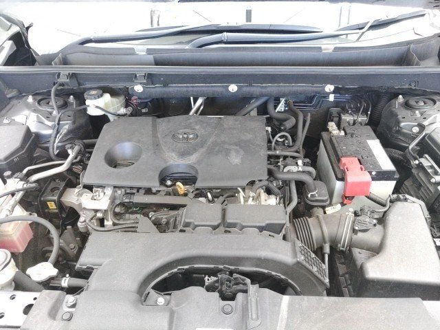 
								TOYOTA RAV4 full									