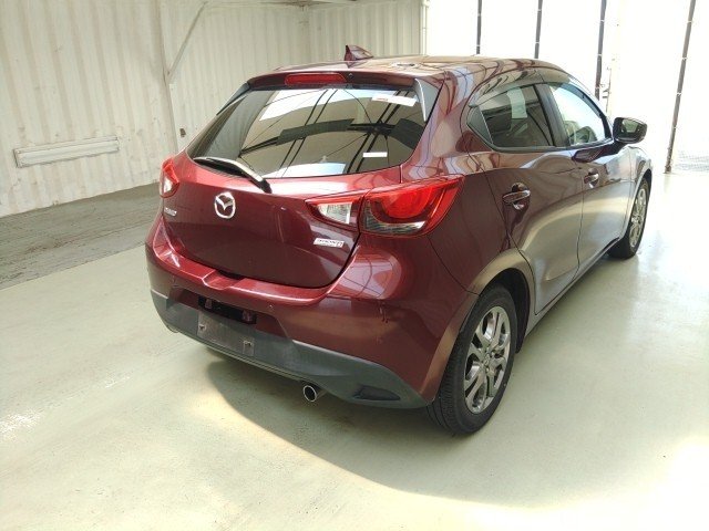 
								MAZDA DEMIO full									