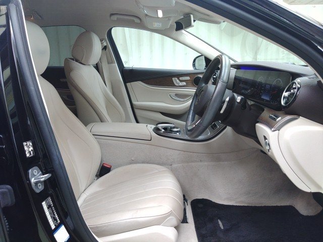 
								MERCEDES E400 full									