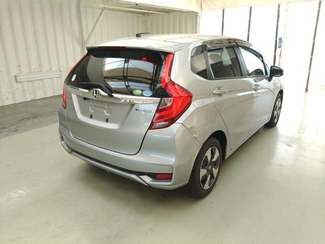 
								HONDA FIT full									