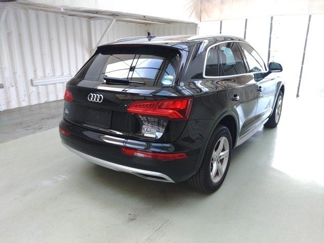 
								AUDI Q5 full									