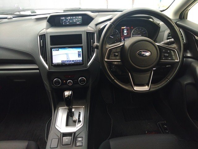 
								SUBARU IMPREZA full									