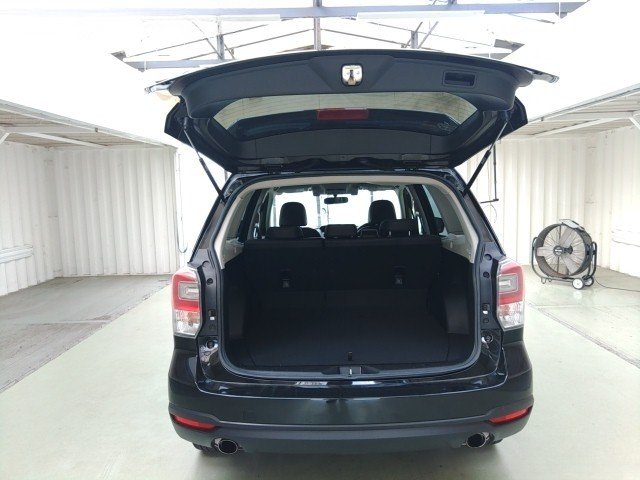 
								SUBARU FORESTER full									