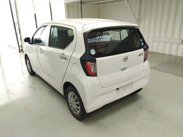 
								DAIHATSU MIRA full									