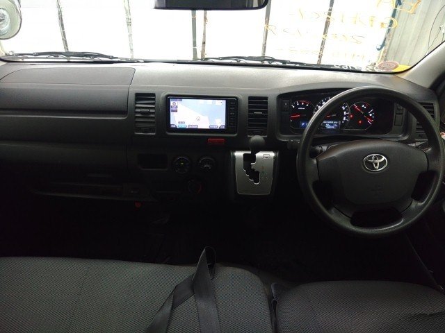 
								TOYOTA REGIUS ACE full									