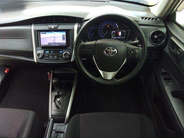 
								TOYOTA FIELDER full									