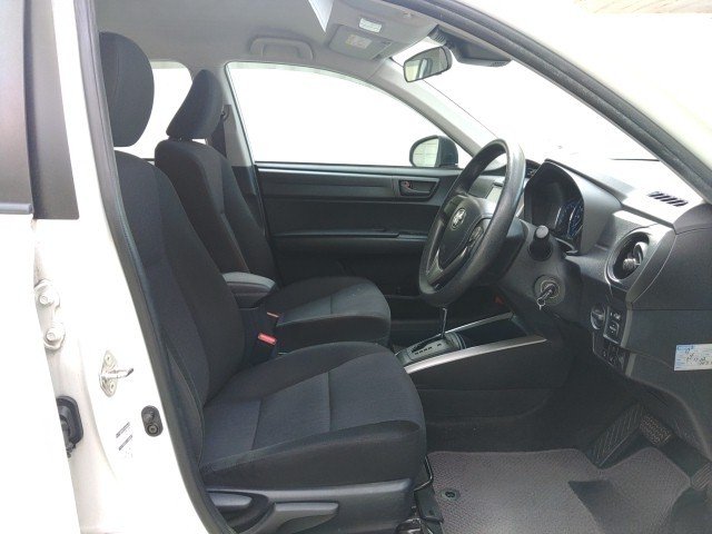 
								TOYOTA FIELDER full									