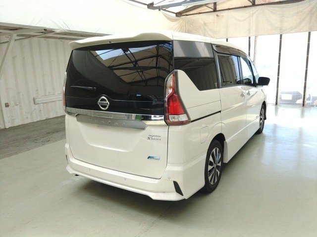 
								NISSAN SERENA full									