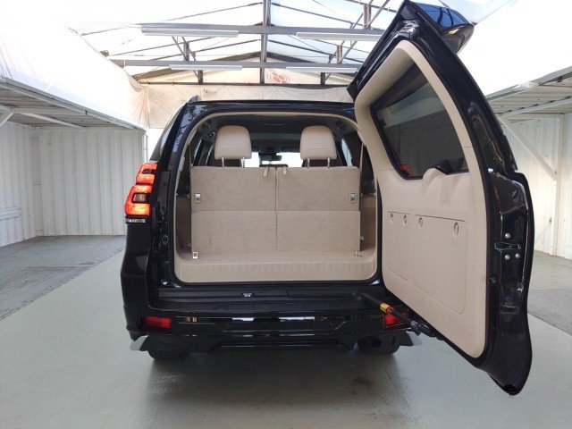 
								TOYOTA PRADO full									