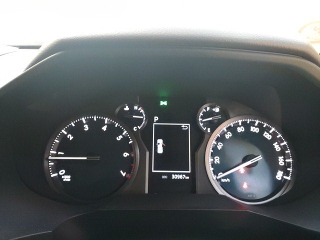 
								TOYOTA PRADO full									