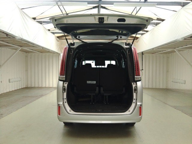 
								TOYOTA ESQUIRE full									
