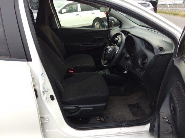 
								TOYOTA VITZ full									