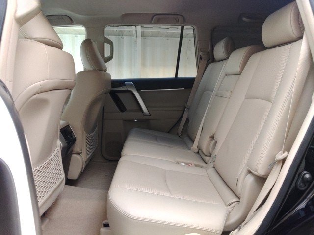 
								TOYOTA PRADO full									