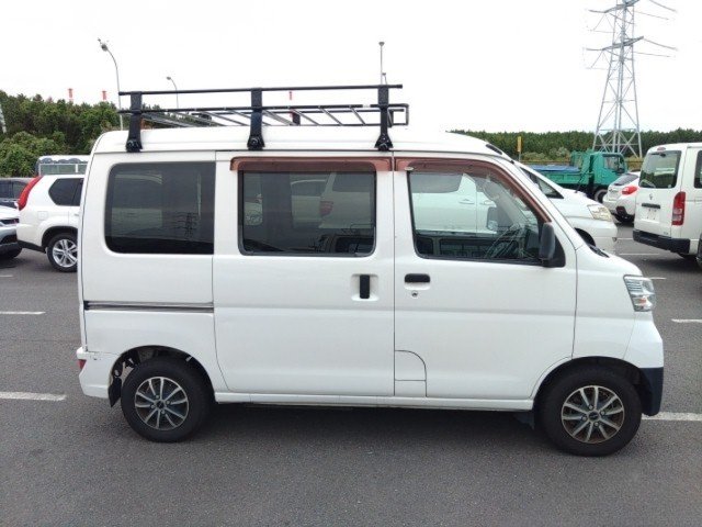
								DAIHATSU HIJET full									