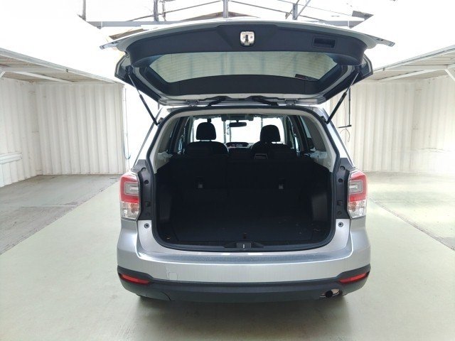 
								SUBARU FORESTER full									