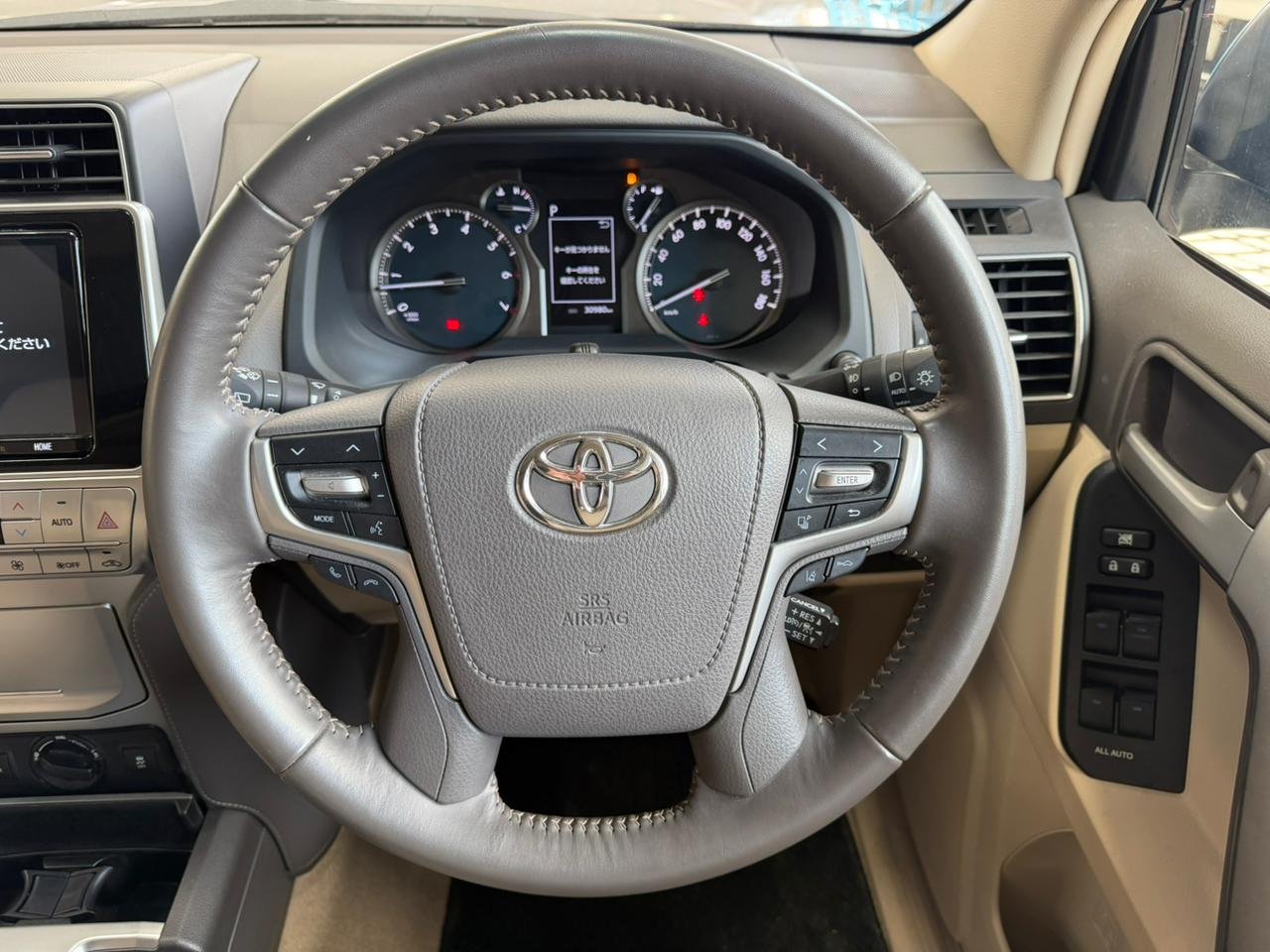 
								TOYOTA PRADO full									