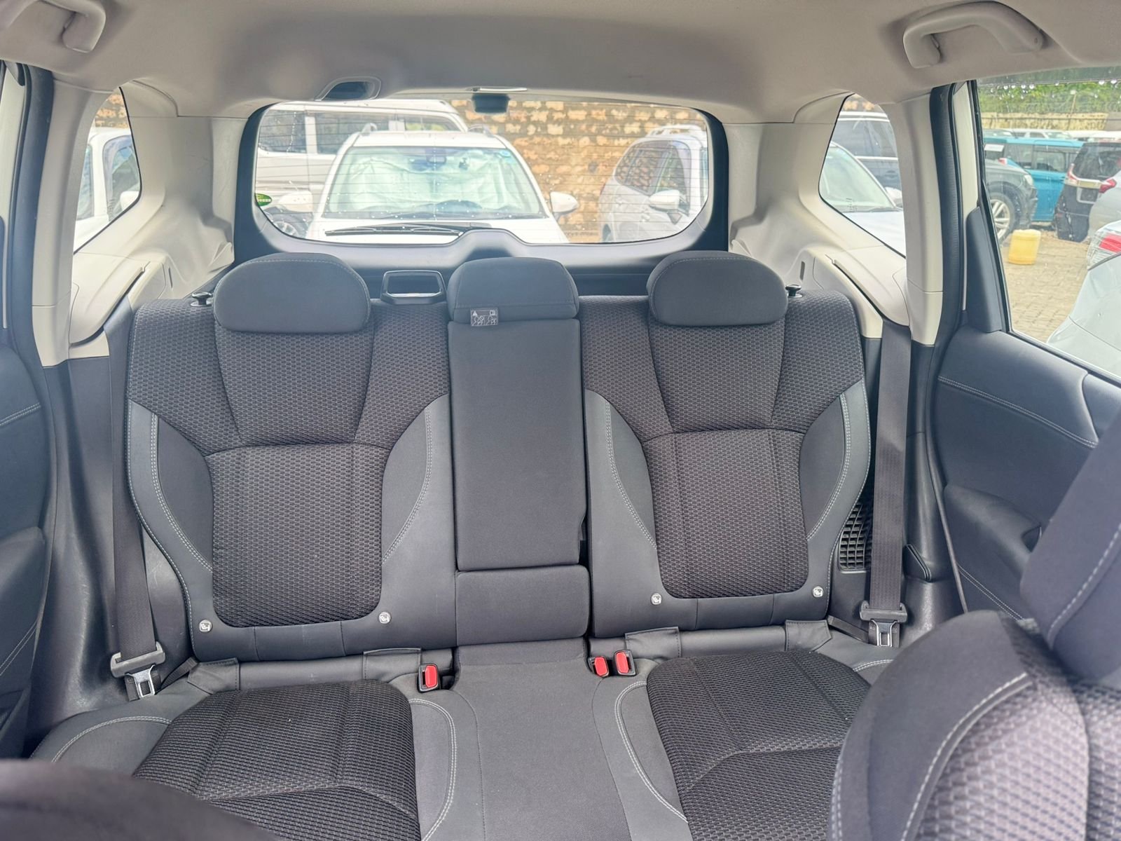 
								SUBARU FORESTER full									