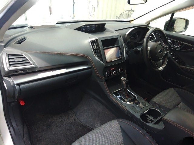 
								SUBARU XV full									