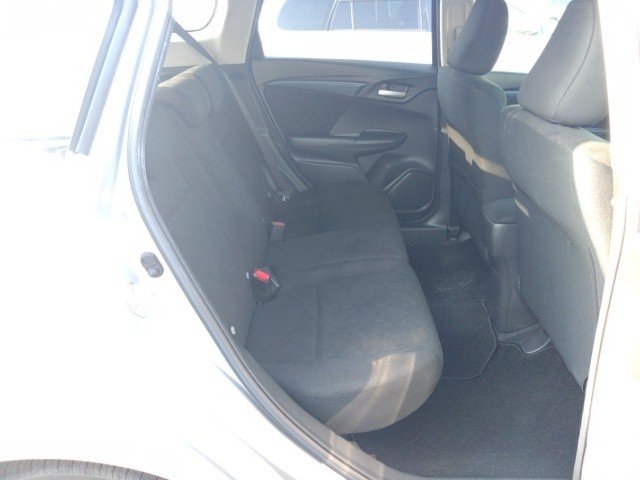 
								HONDA FIT SHUTTLE full									