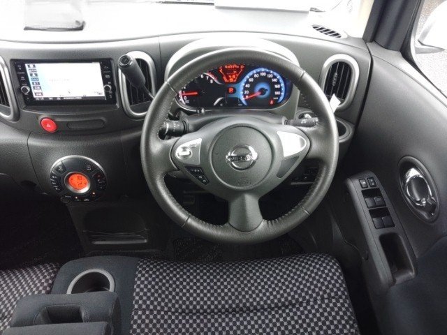 
								NISSAN CUBE full									