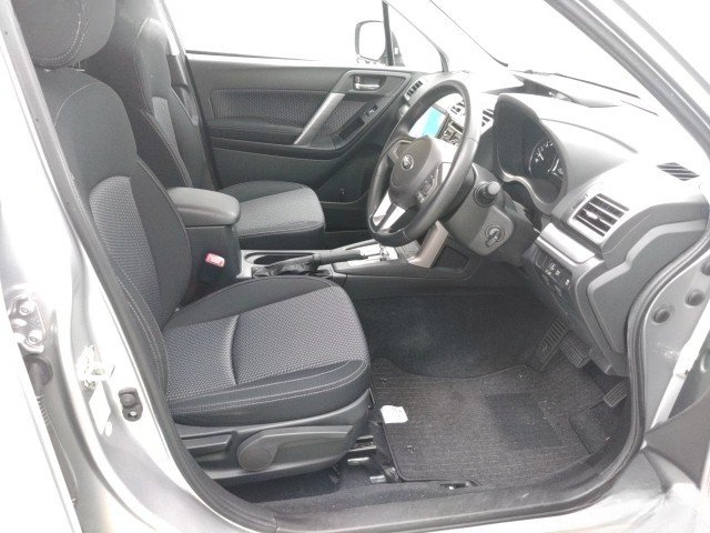 
								SUBARU FORESTER full									