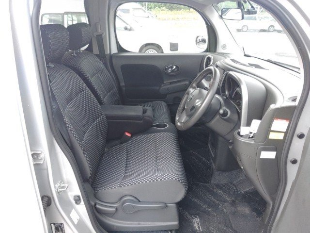 
								NISSAN CUBE full									