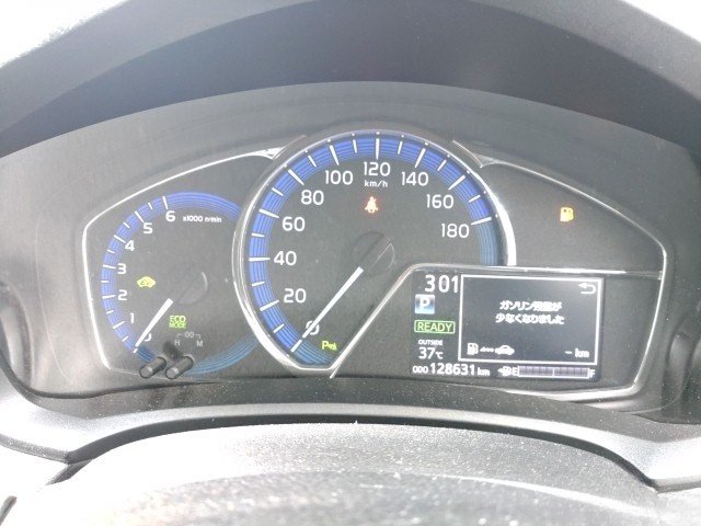 
								TOYOTA FIELDER full									