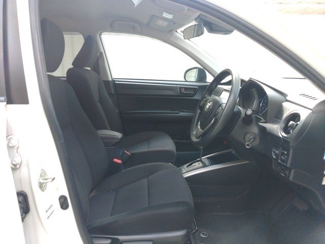 
								TOYOTA FIELDER full									