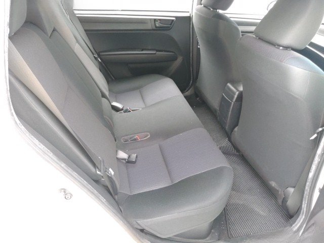 
								TOYOTA FIELDER full									