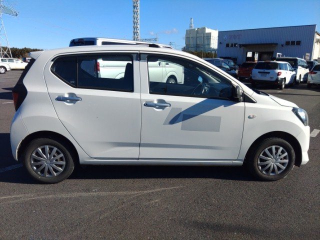 
								DAIHATSU MIRA full									