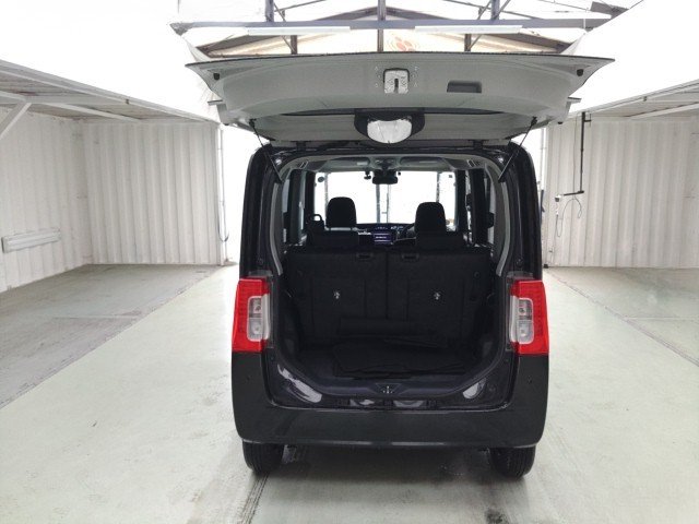 
								DAIHATSU TANTO full									
