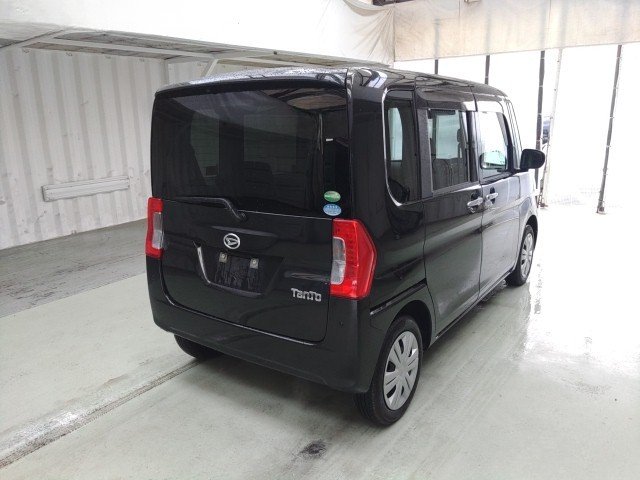 
								DAIHATSU TANTO full									