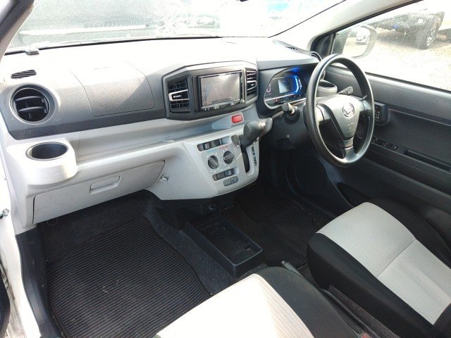 
								DAIHATSU MIRA full									