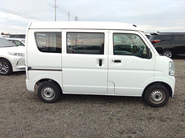 
								Suzuki Every full									