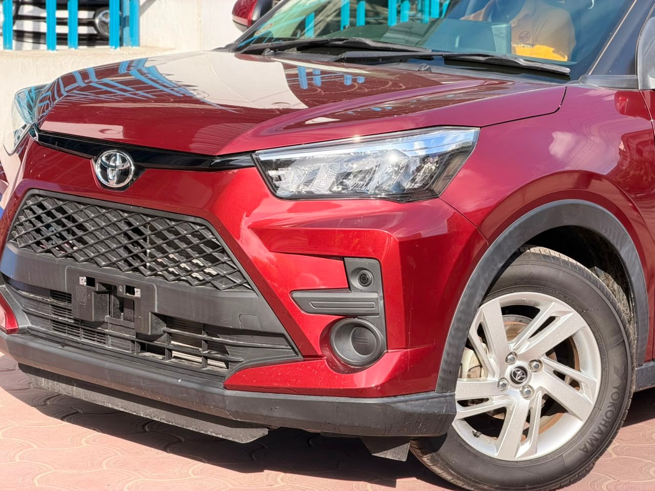 
								TOYOTA RAIZE full									