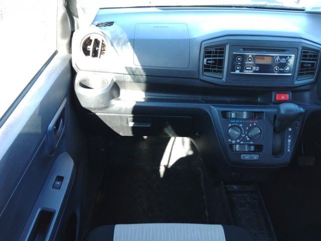 
								DAIHATSU MIRA full									