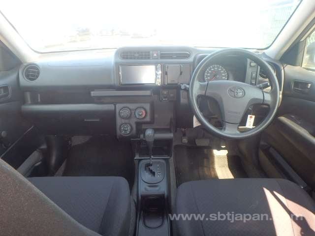 
								TOYOTA PROBOX full									