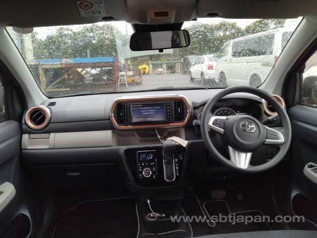
								TOYOTA PASSO full									