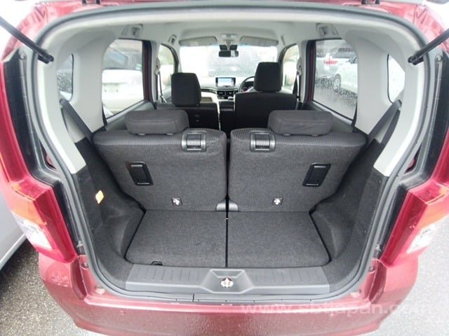 
								DAIHATSU MOVE full									