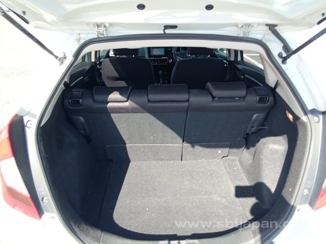 
								HONDA FIT full									