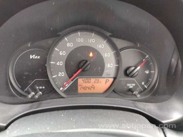 
								TOYOTA VITZ full									