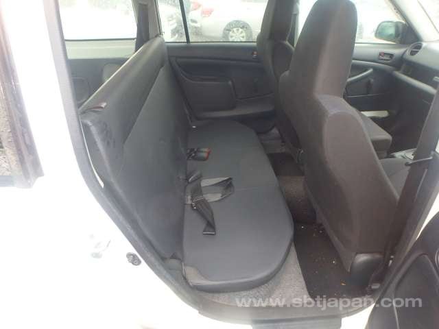 
								TOYOTA PROBOX full									