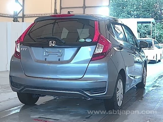 
								HONDA FIT full									